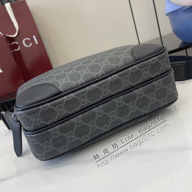 Gucci專櫃古馳最新款Emblem男士旅行系列斜挎包肩背包 jh2582型號：821160